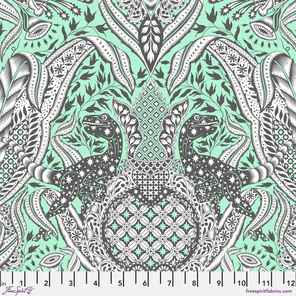 Tula Pink - ROAR! - Gift Rapt - Mint - PWTP224.MINT (1/2 Yard)